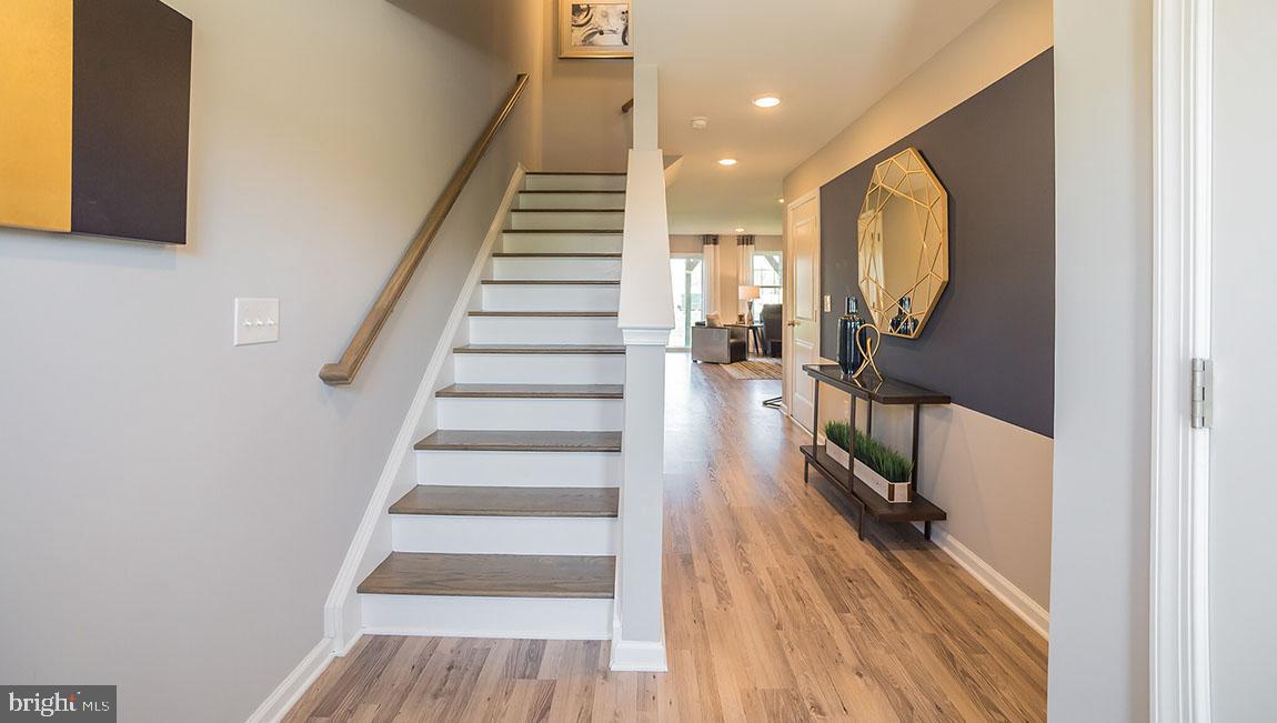36 Rome Way Mount Laurel, NJ 08054 - Photo 2 of 39