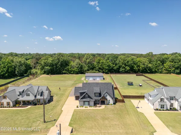 $609,000 | 4325 Jenny Lane, Hernando, MS 38632