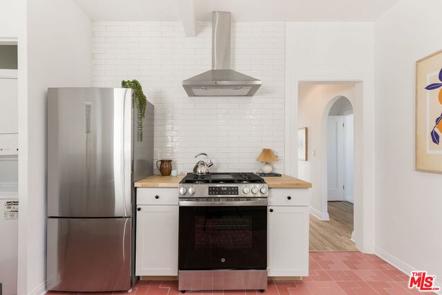 $640,000 | 3942 1/2 Marathon Street, Los Angeles, CA 90029