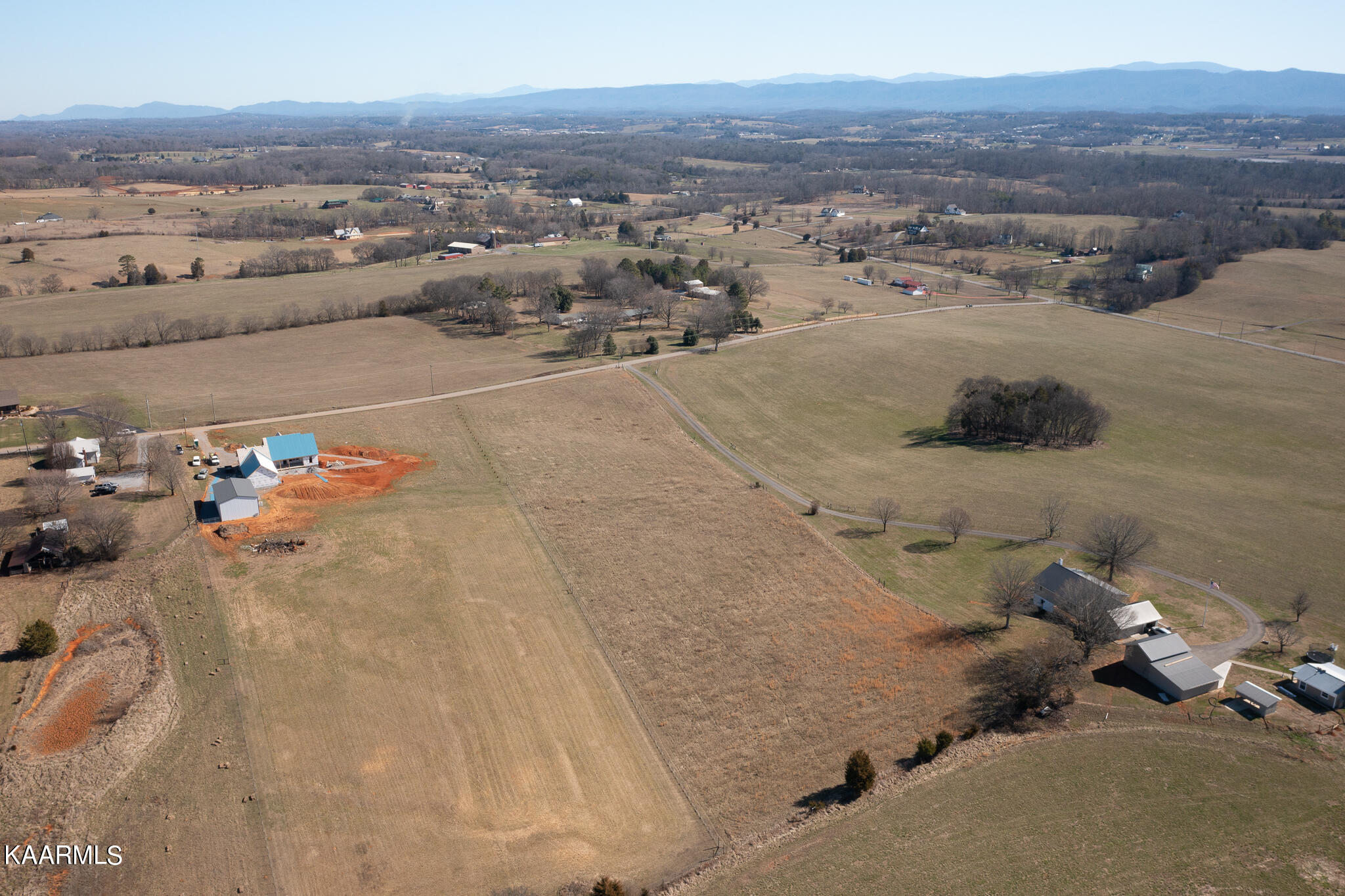 981 Meadow Road West Greenback, TN 37742 - Photo 10 of 17 untitled-10