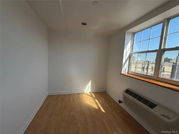 $2,800 | 2381 Belmont Avenue, Unit 6A | Belmont