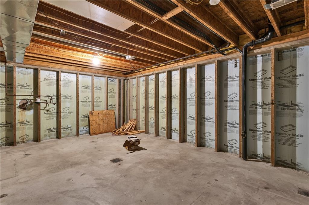 1484 Cavitt Road Monroeville, PA 15146 - Photo 33 of 44 Gallery Image 33