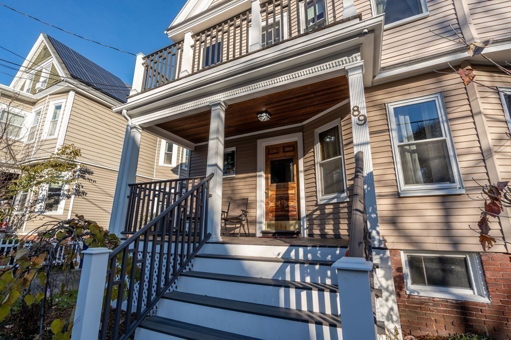 89 Bromfield Road Somerville, MA 02144 - Photo 31 of 41 front view of a house