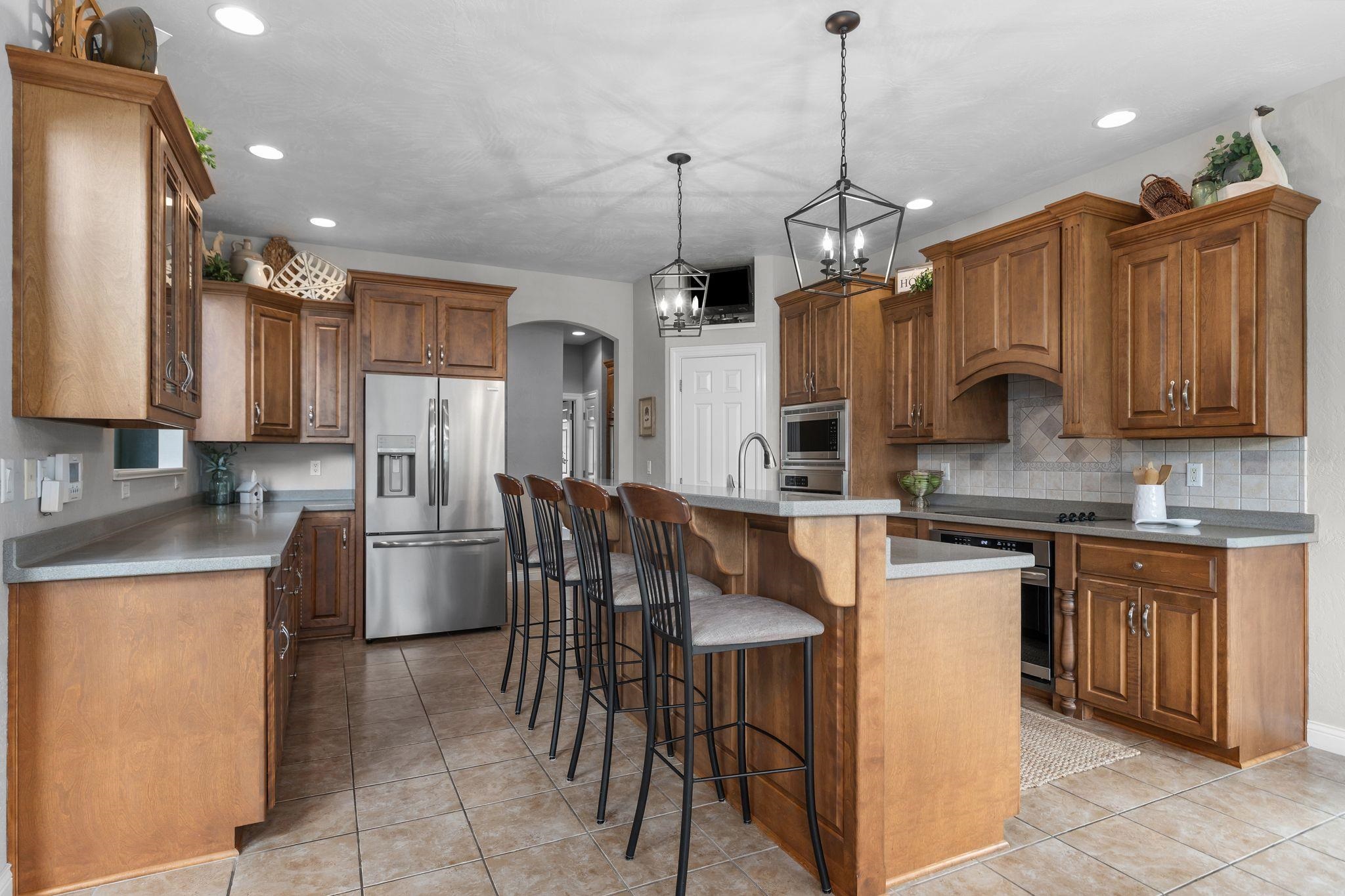 4916 Silentwind Way Appleton, WI 54913 - Photo 12 of 70