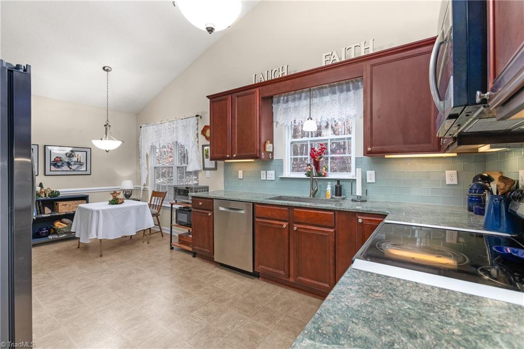 6324 Ridge Haven Road Greensboro, NC 27410 - Photo 14 of 30 Gallery Image 14