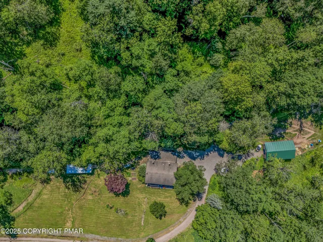 $479,900 | 261 Hall Lane, Tunkhannock, PA 18657