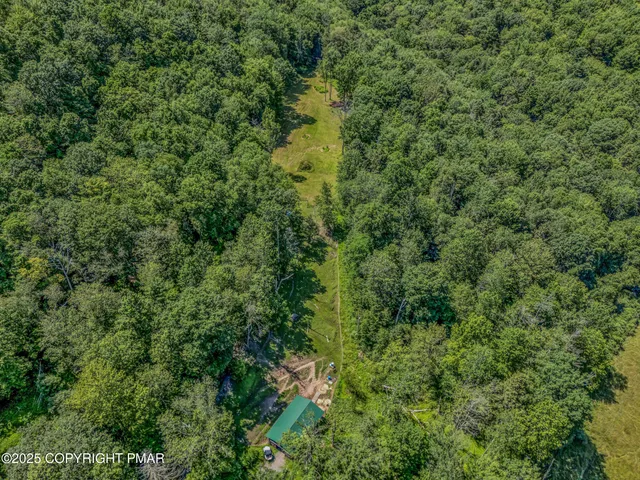 $479,900 | 261 Hall Lane, Tunkhannock, PA 18657