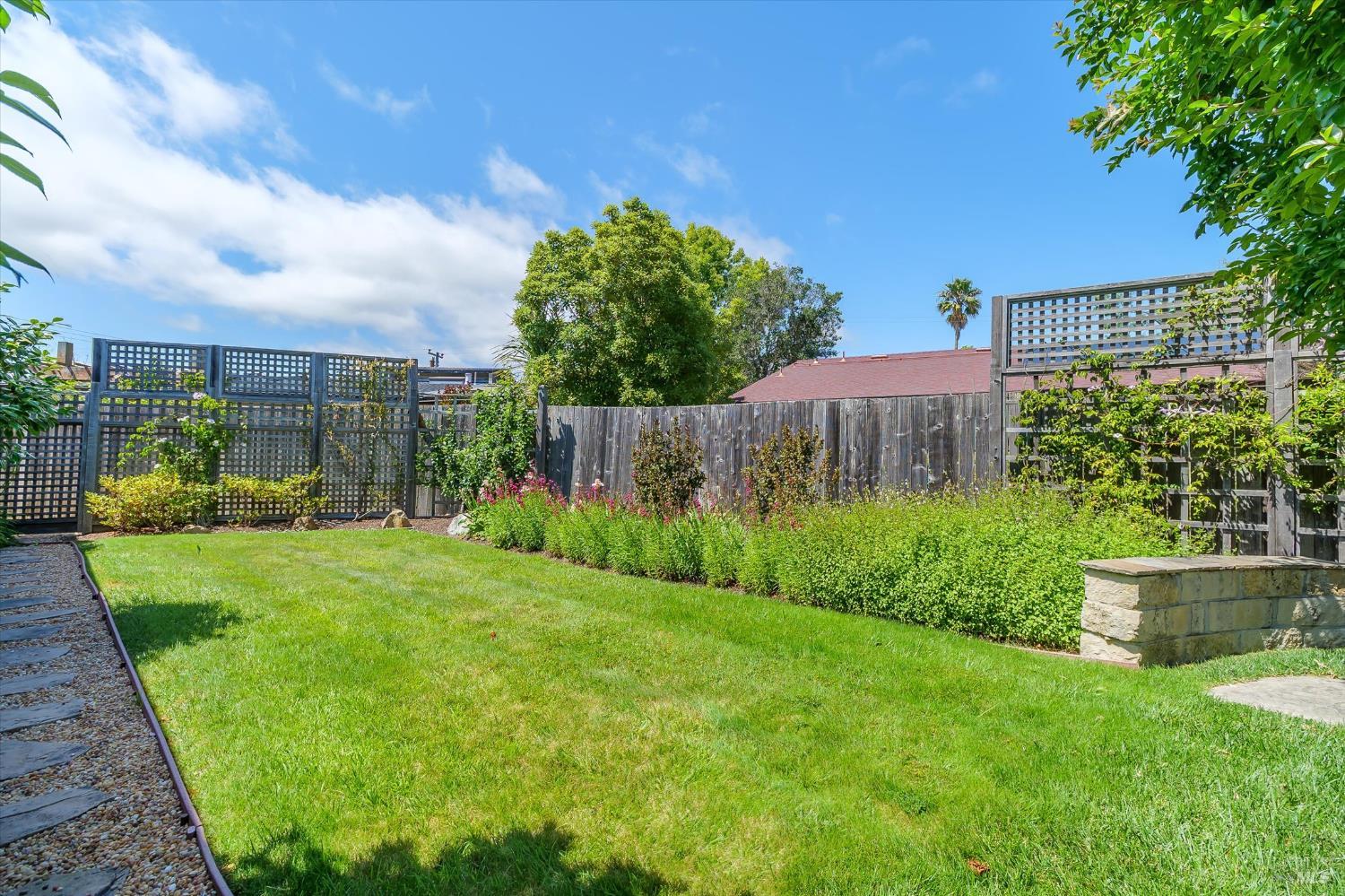 5 Edgemar Way Corte Madera, CA 94925 - Photo 40 of 54