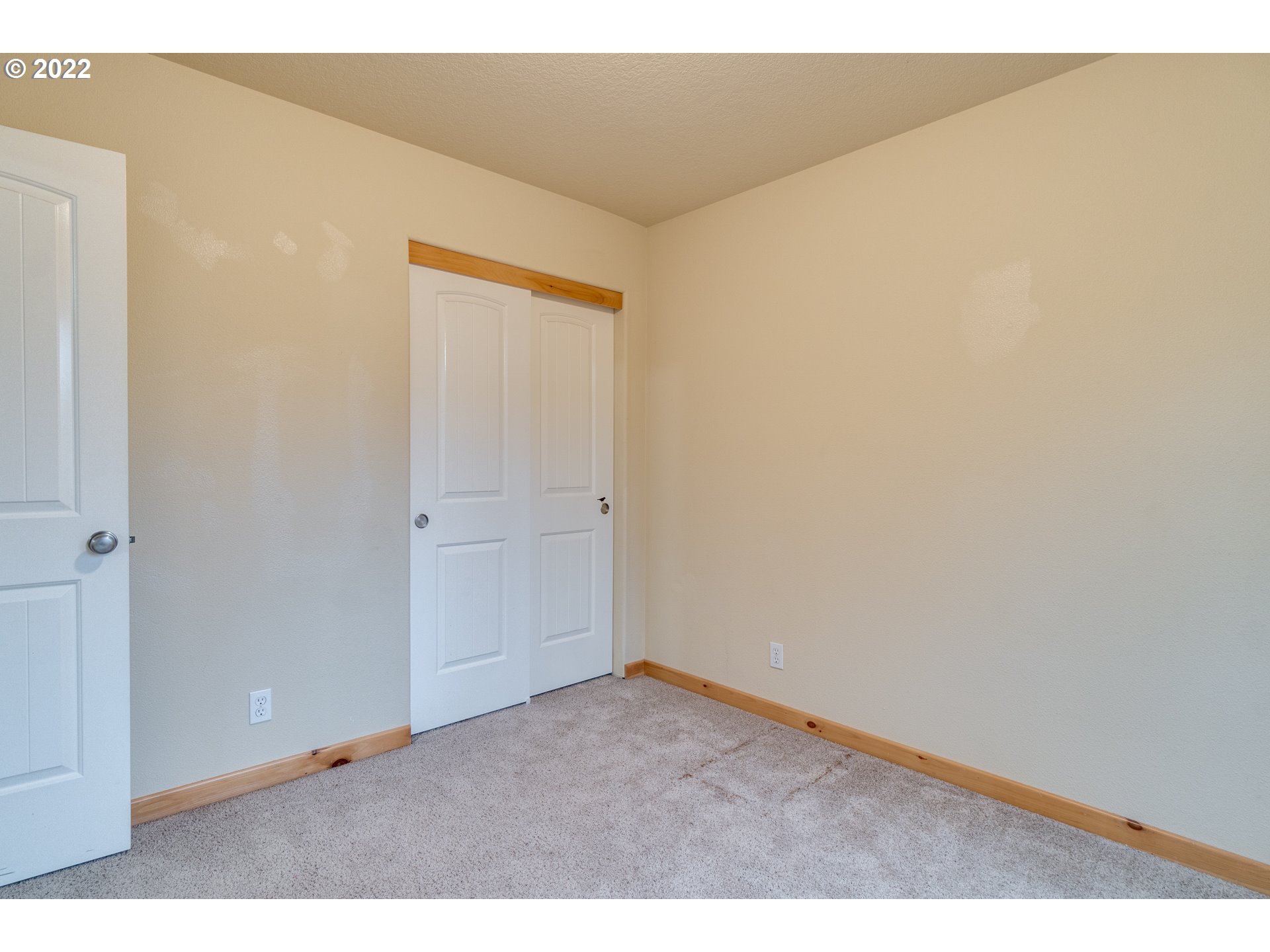 640 Southwest Trout Court Camas, WA 98607 - Photo 12 of 32 a view of an empty room