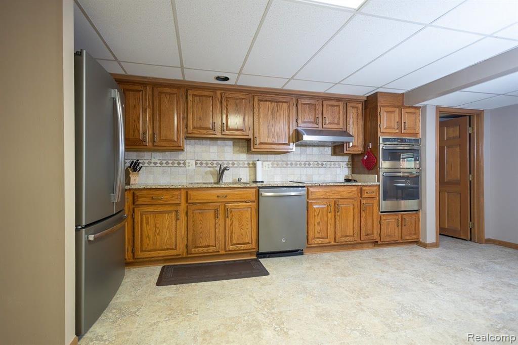 2361 Oak Ridge Drive Troy, MI 48098 - Photo 65 of 68 Gallery Image 65