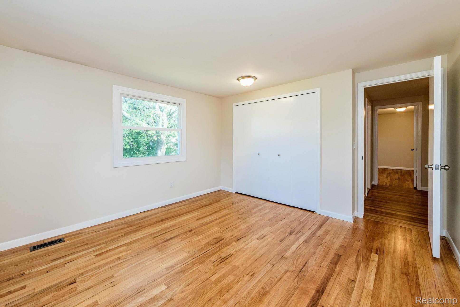 25633 Branchaster Road Farmington, MI 48336 - Photo 22 of 28 Branchaster22.jpg