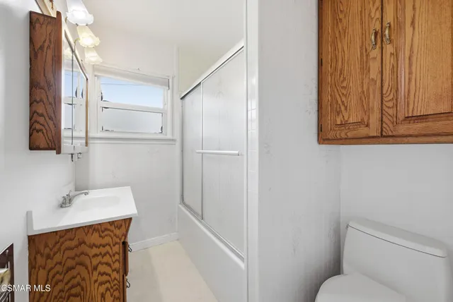 $848,900 | 20645 Runnymede Street, Winnetka, CA 91306