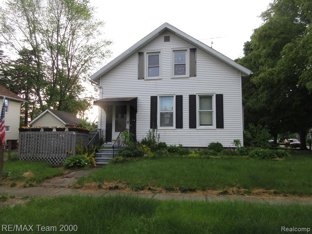 604 Smith Street Monroe, MI 48161 - Photo 1 of 24