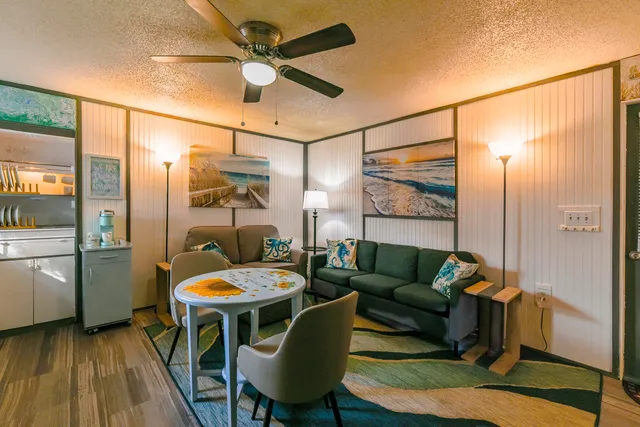 $470,000 | 111 Cedar Avenue Southwest, Fort Walton Beach, FL 32548