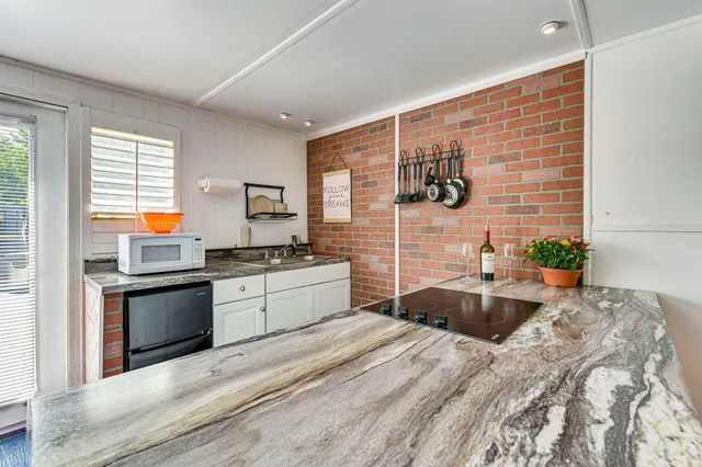 $470,000 | 111 Cedar Avenue Southwest, Fort Walton Beach, FL 32548