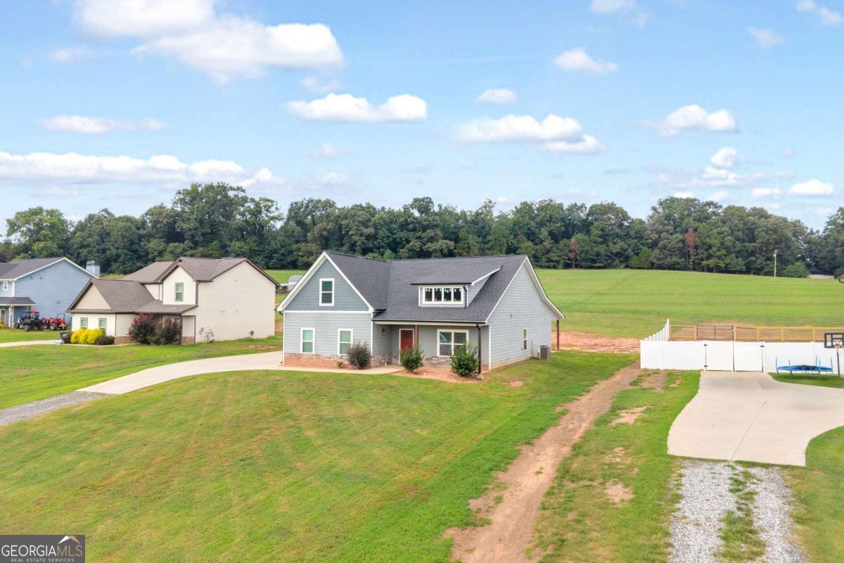 1220 Walters Road Lavonia, GA 30553 - Photo 4 of 65 Gallery Image 4
