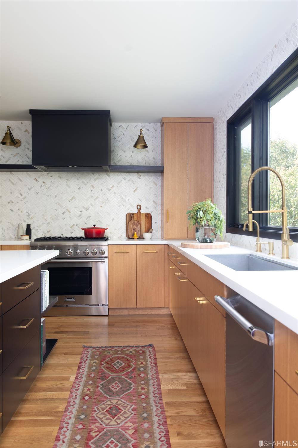 1878 Leimert Boulevard Oakland, CA 94602 - Photo 14 of 92