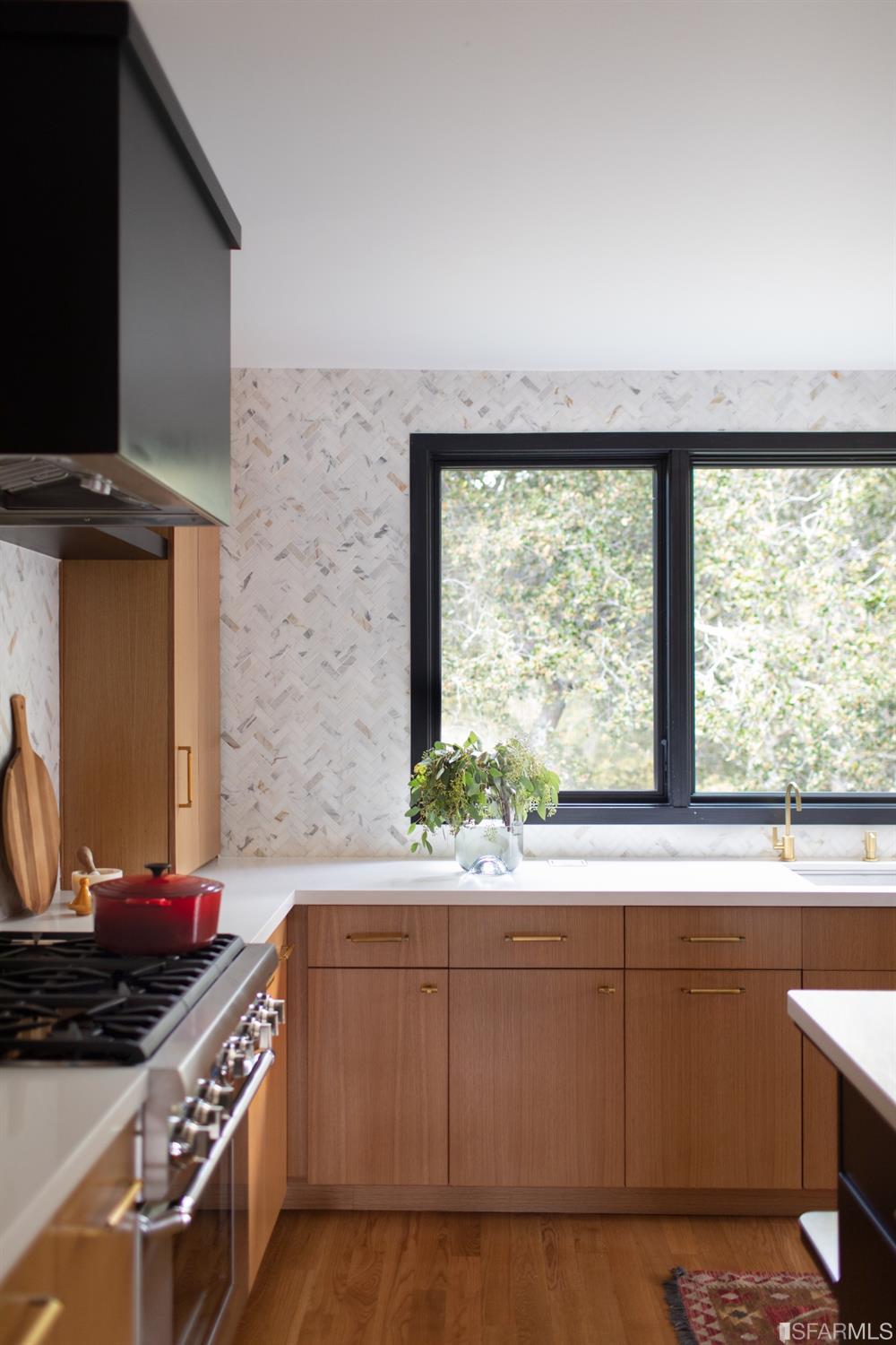 1878 Leimert Boulevard Oakland, CA 94602 - Photo 15 of 92