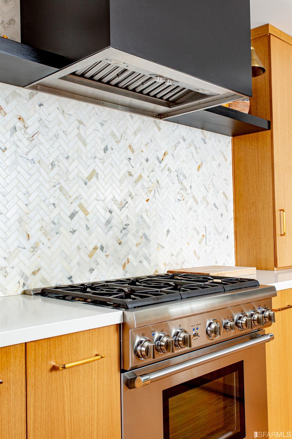 1878 Leimert Boulevard Oakland, CA 94602 - Photo 18 of 92