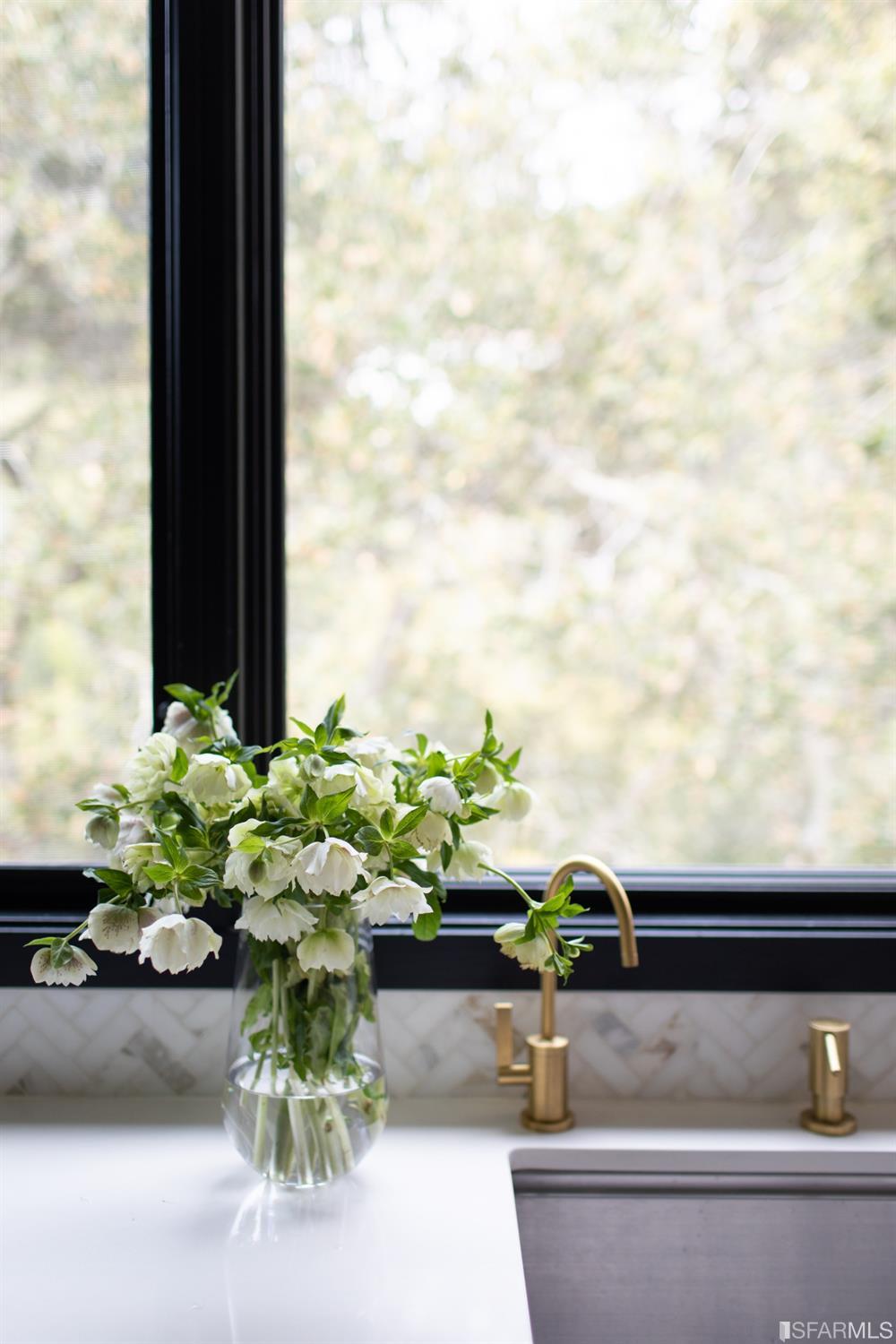 1878 Leimert Boulevard Oakland, CA 94602 - Photo 20 of 92