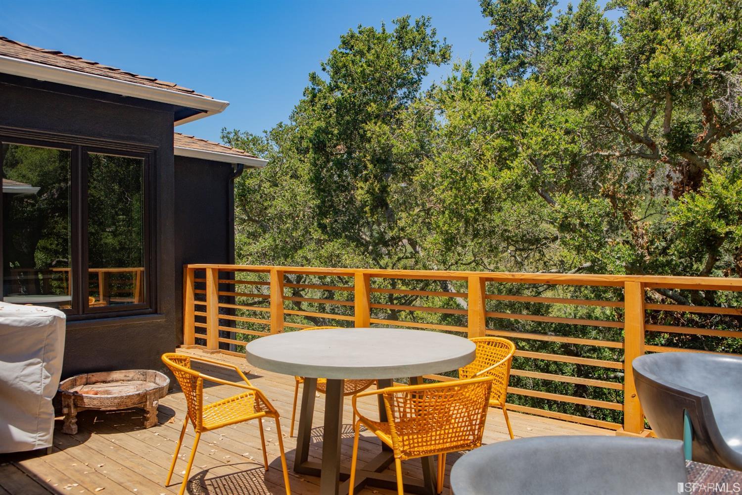 1878 Leimert Boulevard Oakland, CA 94602 - Photo 33 of 92