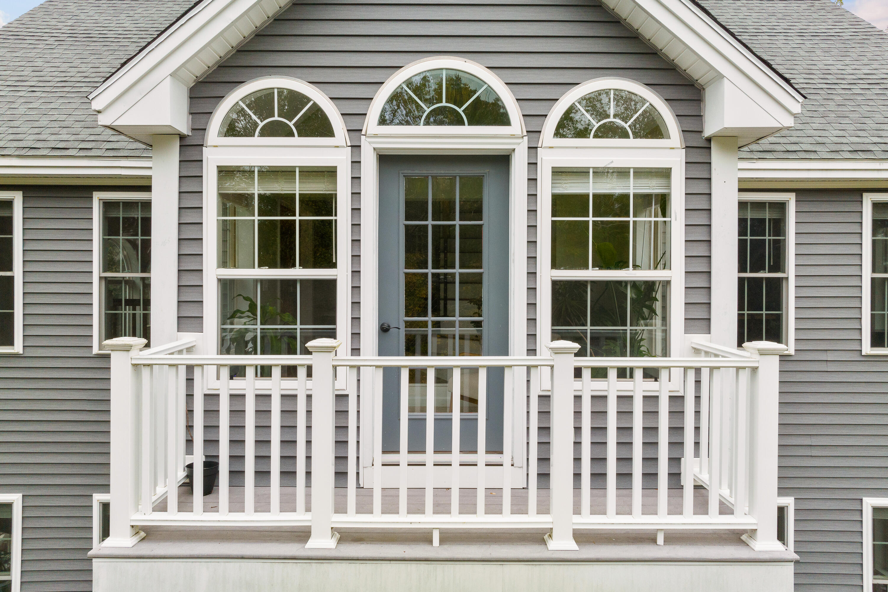 378 Cross Hill Road Augusta, ME 04330 - Photo 48 of 73 2nd floor balcony