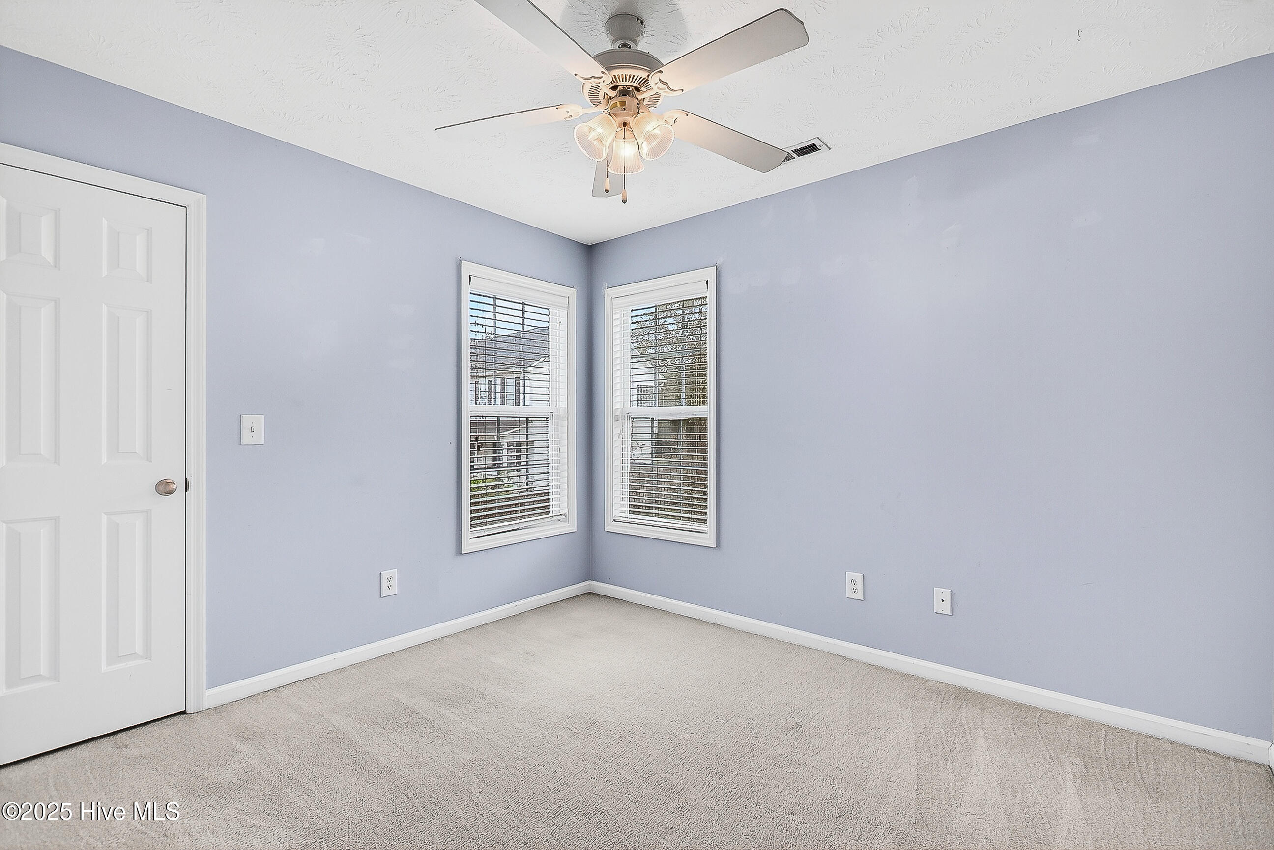 307 Old Dam Road Jacksonville, NC 28540 - Photo 29 of 39 31