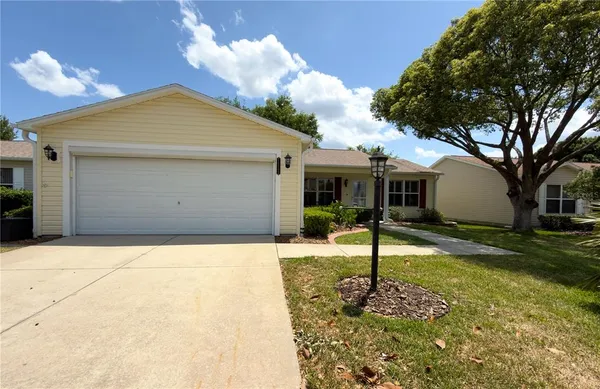 $289,000 | 16899 Southeast 96th Chapelwood Circle, The Villages, FL 32162