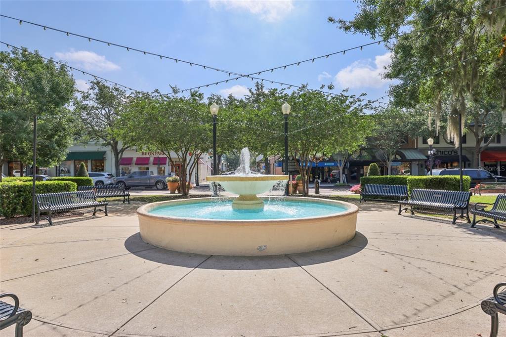 730 West Swoope Avenue Winter Park, FL 32789 - Photo 62 of 72 a view of a patio with a table and chairs