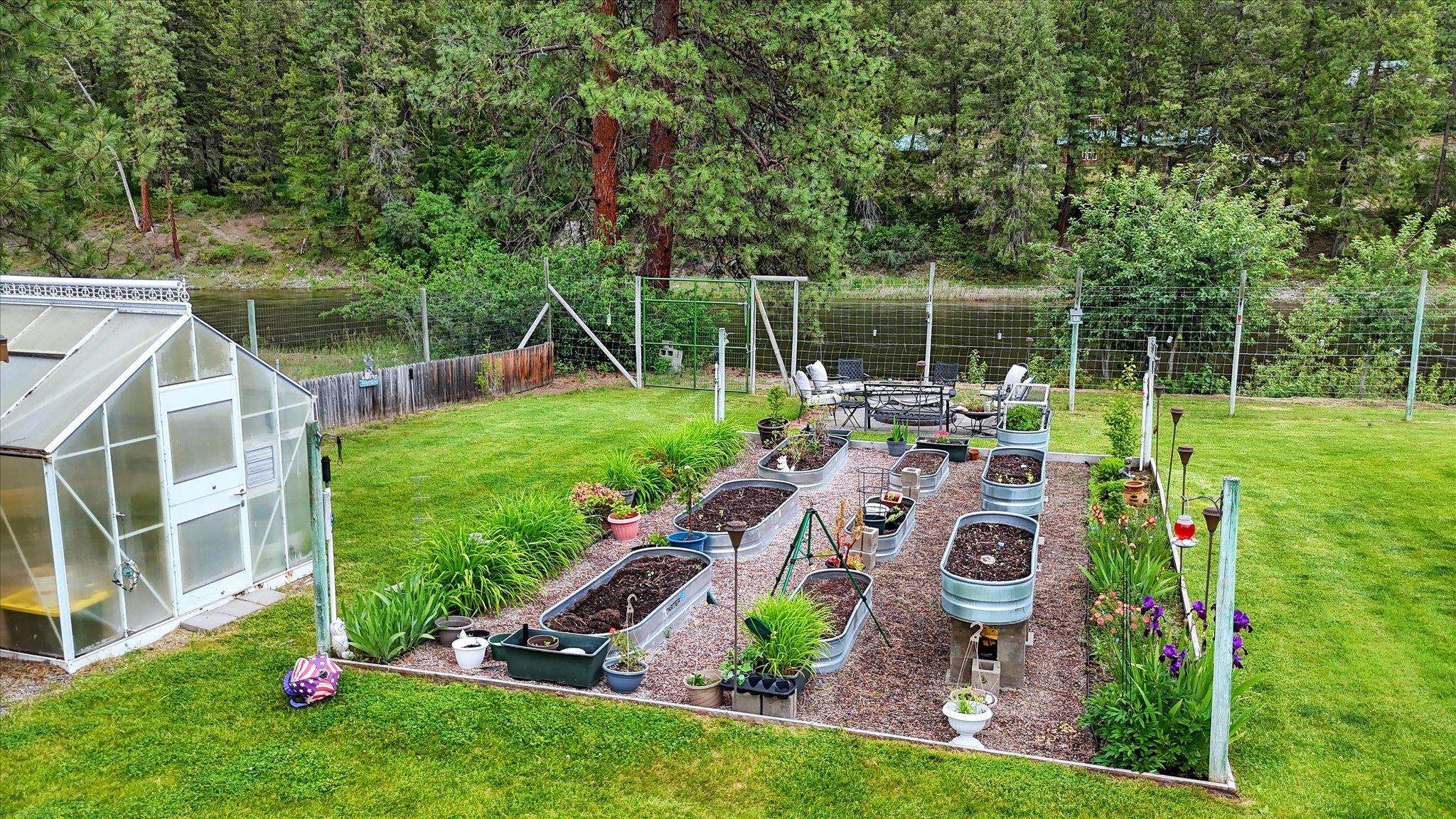61 Paradise Cove Road Kettle Falls, WA 99141 - Photo 33 of 37