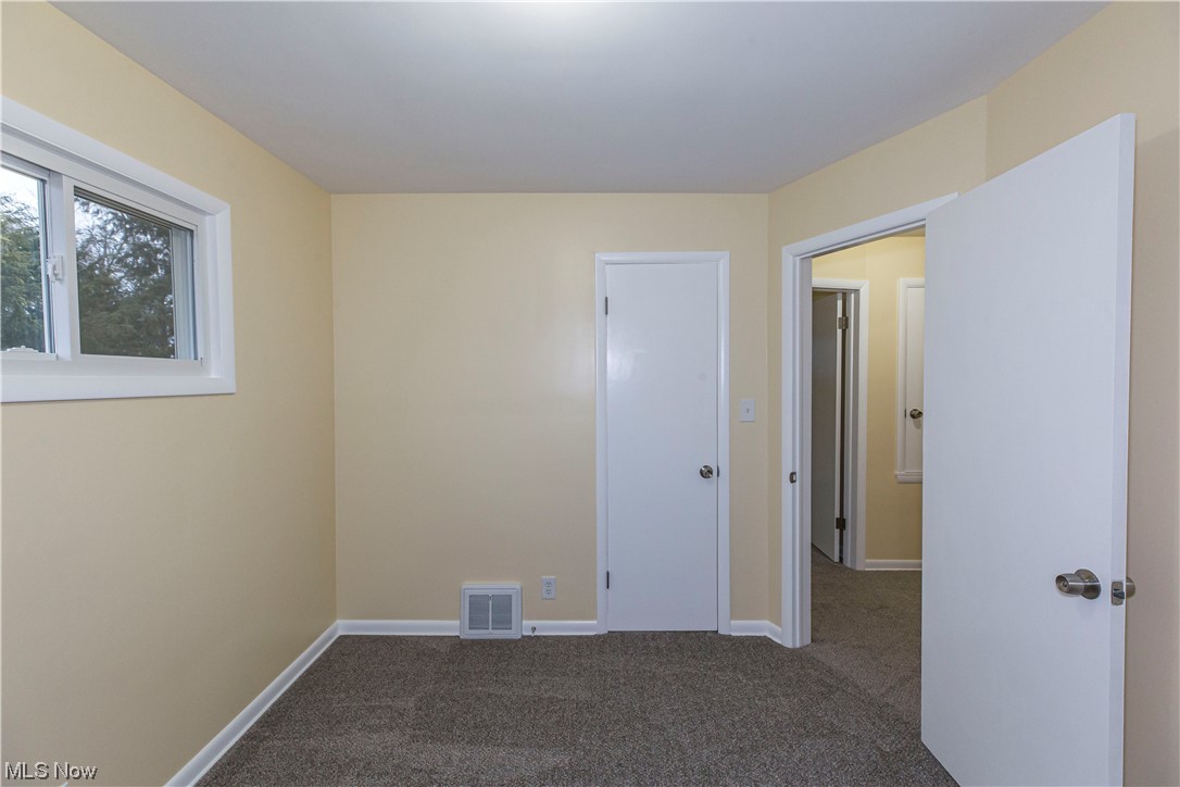 340 Hillman Road Akron, OH 44312 - Photo 19 of 31