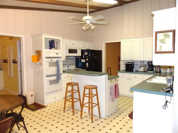 $299,000 | 2105 Stanton Street, Brady, TX 76825