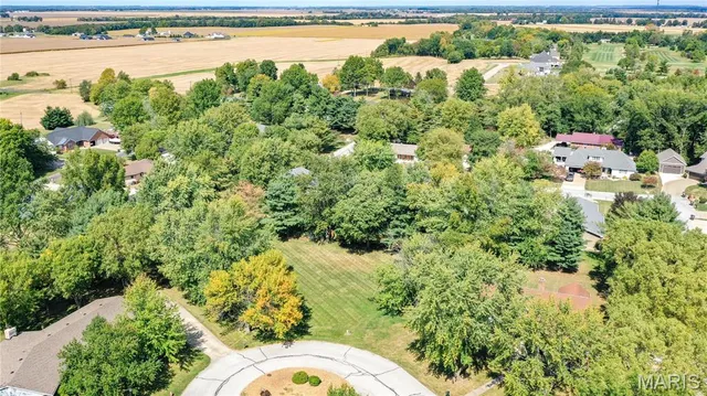 $24,900 | 32 Sugarwood Court, Jerseyville, IL 62052