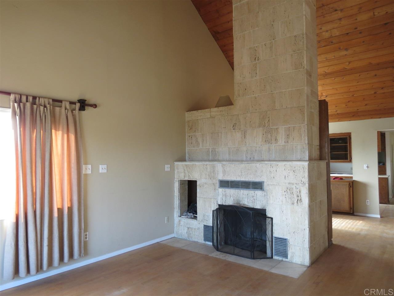 1131 Rainbow Valley Road Fallbrook, CA 92028 - Photo 21 of 25