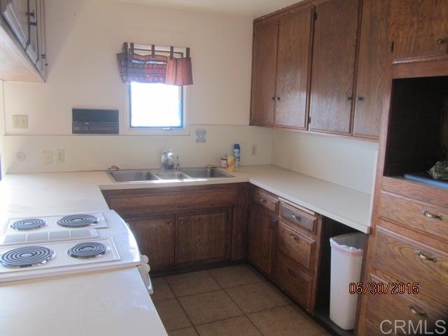 1131 Rainbow Valley Road Fallbrook, CA 92028 - Photo 4 of 25