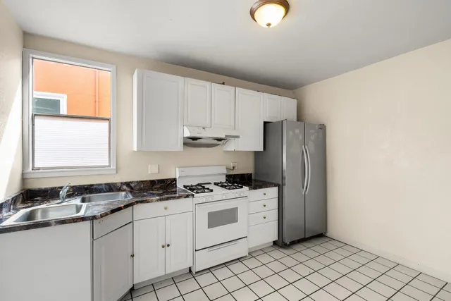 $1,049,000 | 187 Lee Avenue, San Francisco, CA 94112