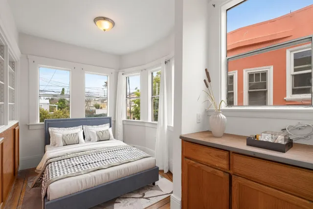 $1,049,000 | 187 Lee Avenue, San Francisco, CA 94112