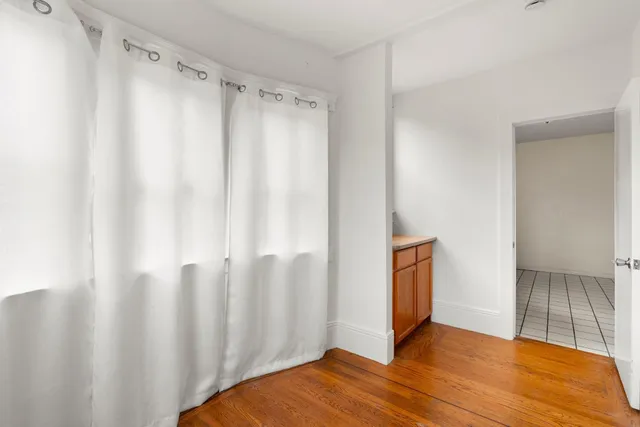 $1,049,000 | 187 Lee Avenue, San Francisco, CA 94112