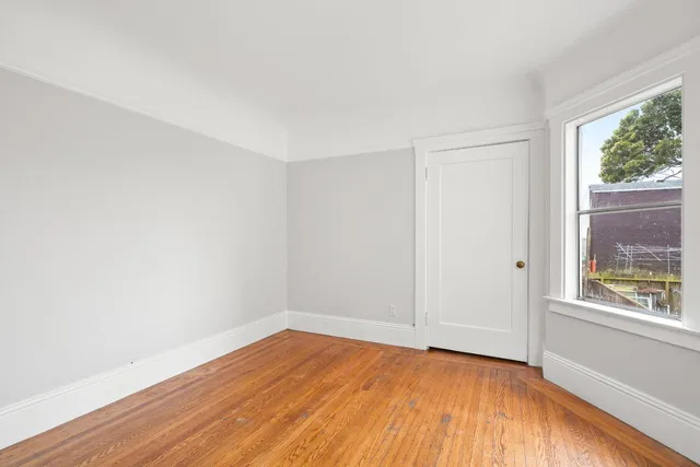 $1,049,000 | 187 Lee Avenue, San Francisco, CA 94112