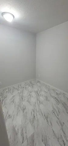 $1,049,000 | 187 Lee Avenue, San Francisco, CA 94112