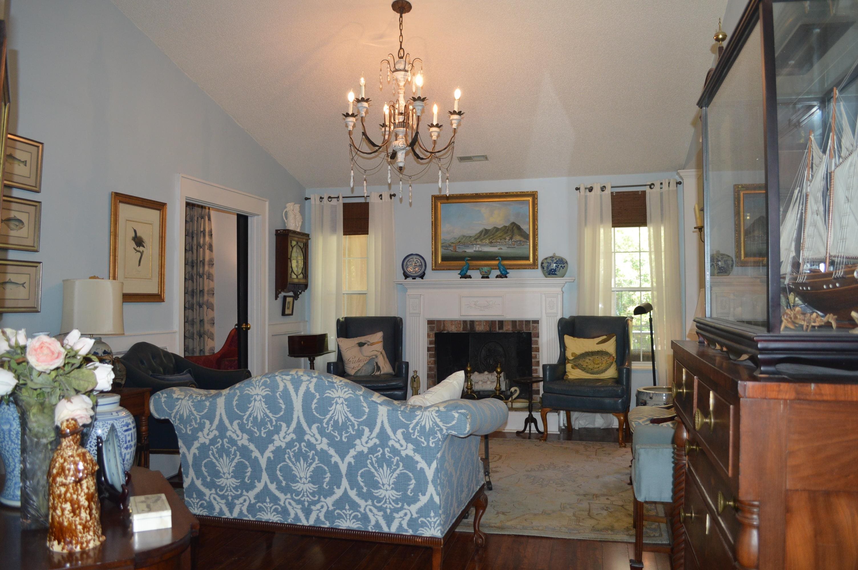 622 Bluebird Lane Murrells Inlet, SC 29576 - Photo 3 of 35