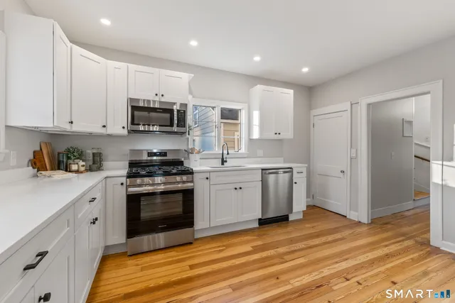 $400,000 | 98 Grand Avenue, Vernon, CT 06066