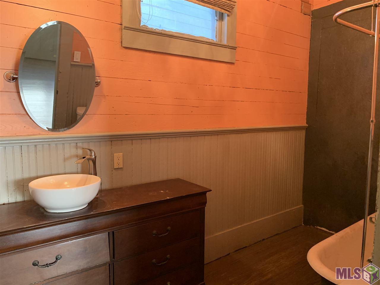 747 St Charles Street Baton Rouge, LA 70802 - Photo 3 of 15 Gallery Image 3