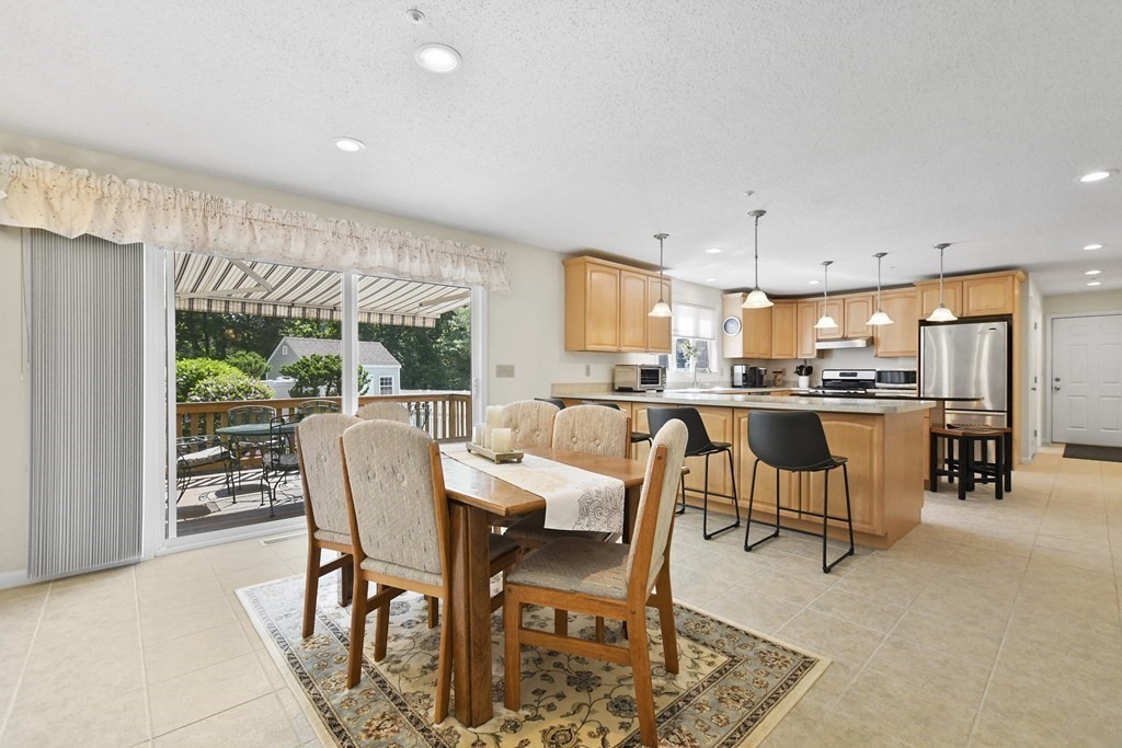 33 Colonial Farm Road Haverhill, MA 01832 - Photo 13 of 38 Gallery Image 13