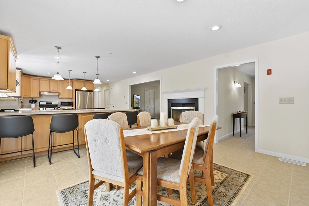33 Colonial Farm Road Haverhill, MA 01832 - Photo 14 of 38 Gallery Image 14
