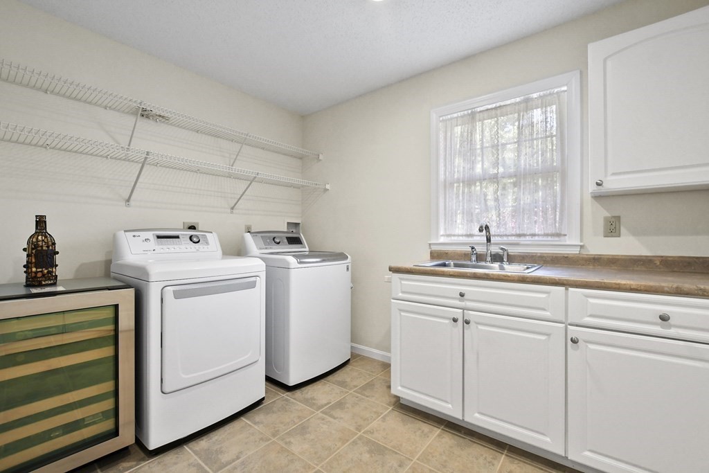 33 Colonial Farm Road Haverhill, MA 01832 - Photo 15 of 38 Gallery Image 15