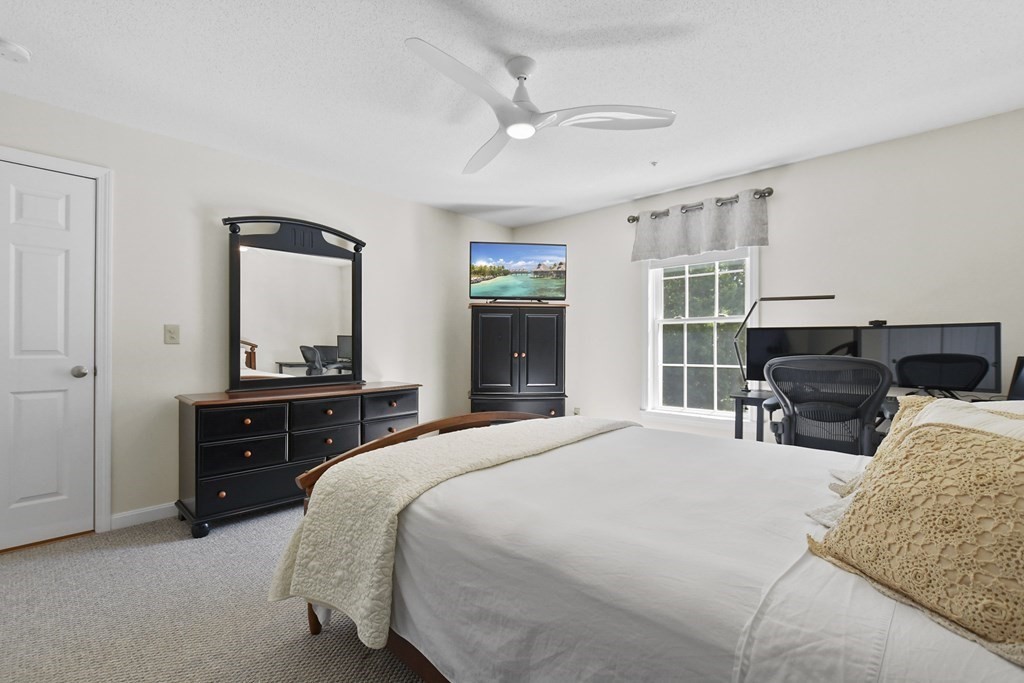 33 Colonial Farm Road Haverhill, MA 01832 - Photo 22 of 38 Gallery Image 22