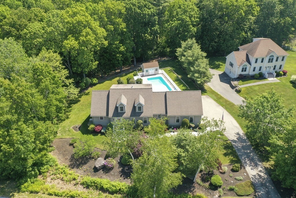 33 Colonial Farm Road Haverhill, MA 01832 - Photo 32 of 38 Gallery Image 32