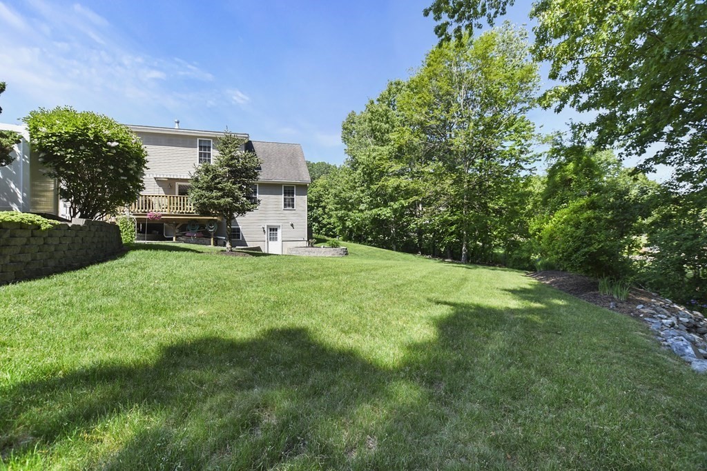 33 Colonial Farm Road Haverhill, MA 01832 - Photo 35 of 38 Gallery Image 35