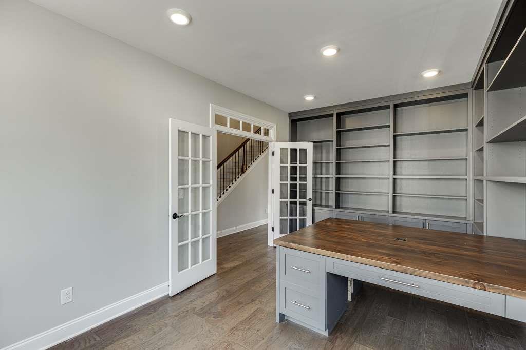 3347 Fall Branch Lane Buford, GA 30519 - Photo 10 of 64
